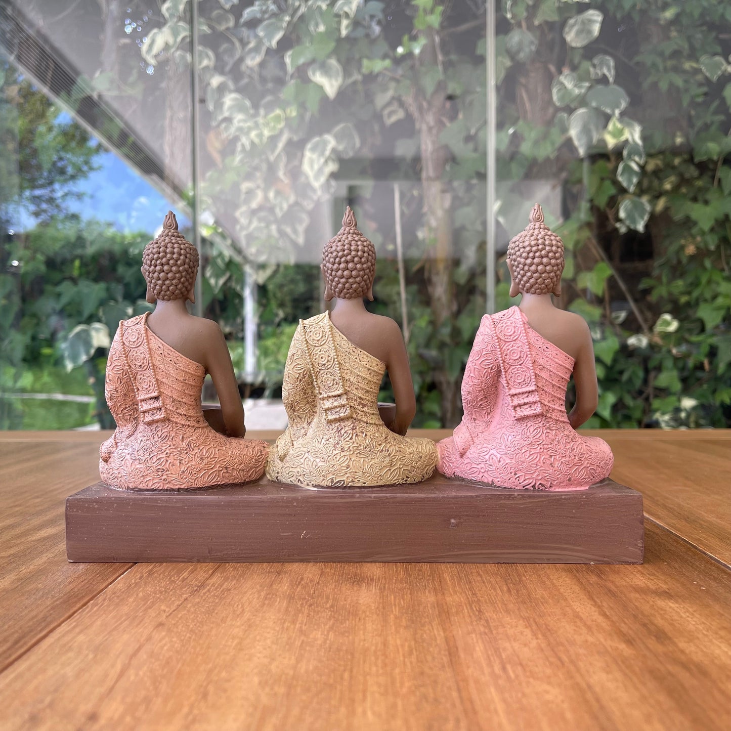 PORTAVELA RESINA 28X8,5X17 3 VELAS BUDA