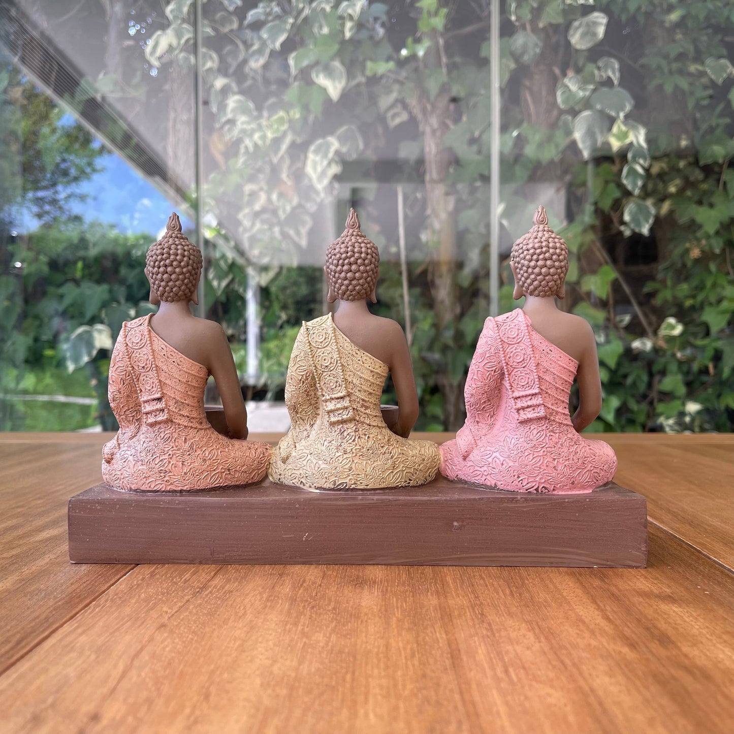 PORTAVELA RESINA 28X8,5X17 3 VELAS BUDA